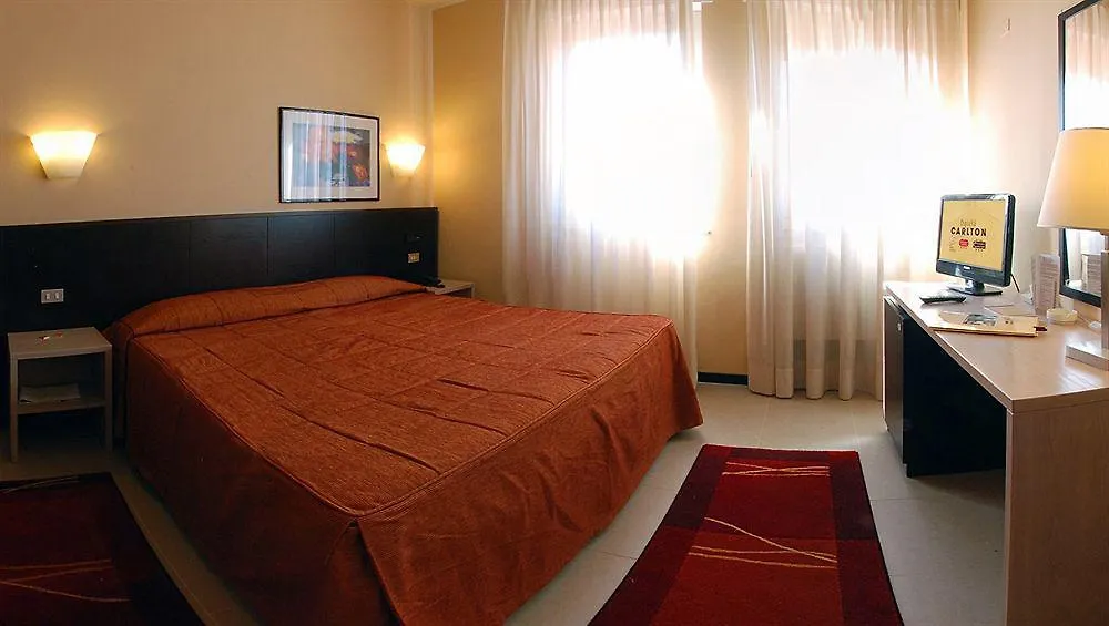 Hotel Carlton Ferrara